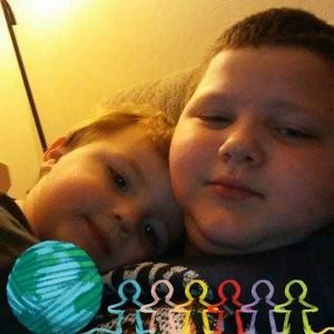 Meet your Posher, Raymond